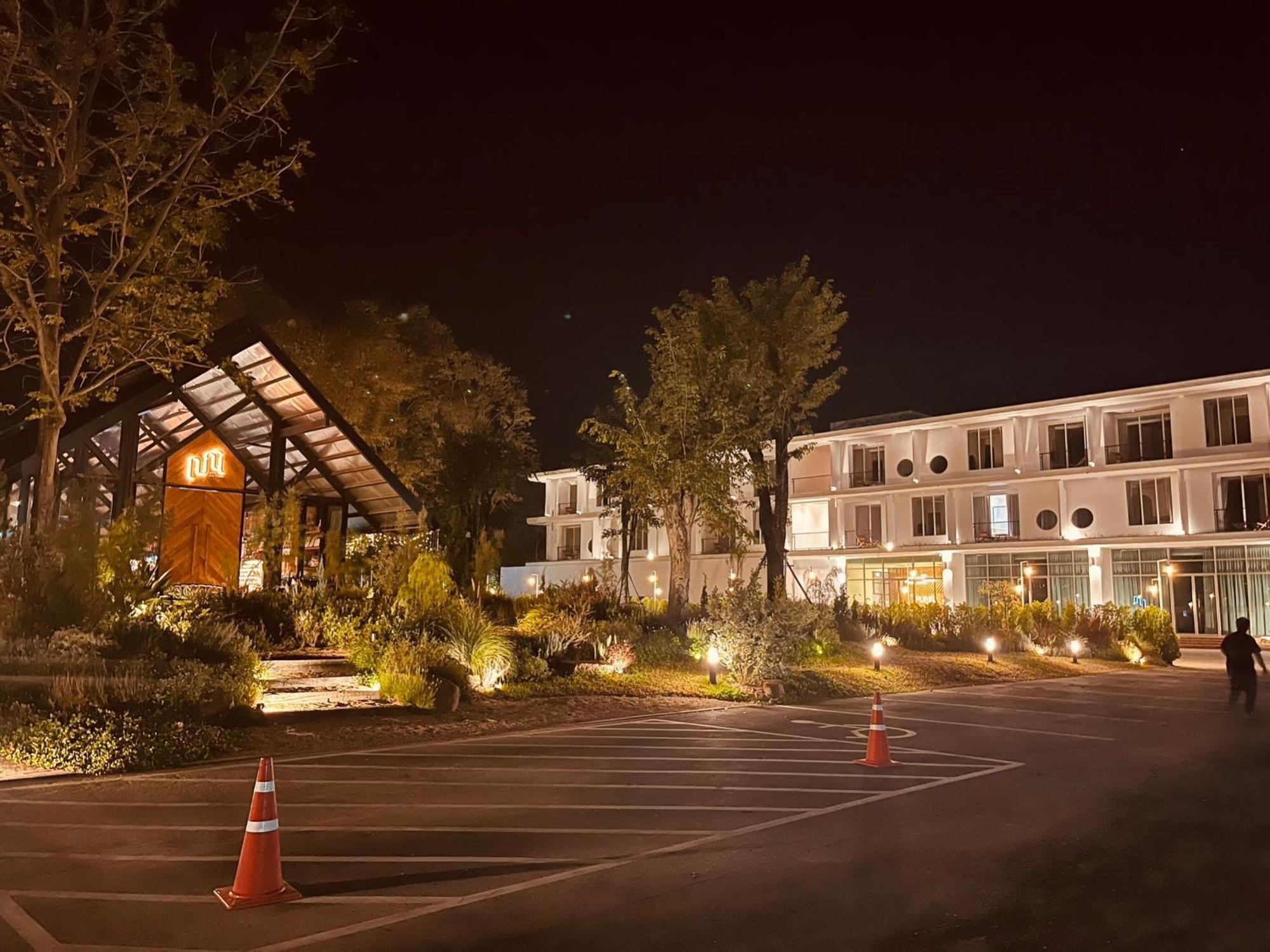 Nakhonratchasima Punn Hotel Korat מראה חיצוני תמונה